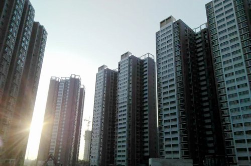 铜煤一号雪松林小区1-3#楼顺利通过竣工验收