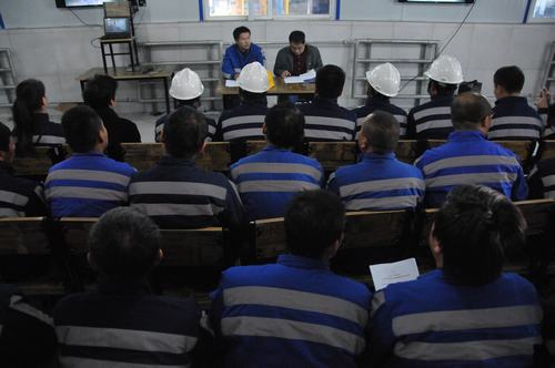 洗选煤运营公司开展模拟假人紧急救护基础技能竞赛活动