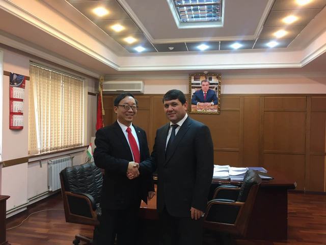 中亚公司与塔吉克斯坦电力总公司对接洽谈合作事宜