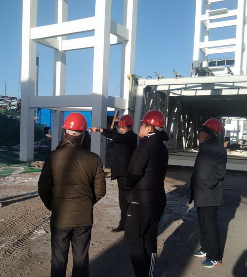 铜川分公司小保当栈桥工程钢桁架吊装方案顺利通过专家论证