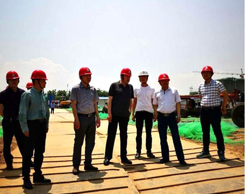 大秦置业公司联合铜煤公司检查蓝山水岸项目