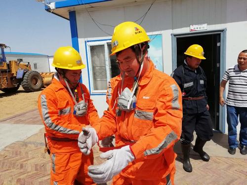 突击“体检”找安全病因  当即整改除隐患“病灶”