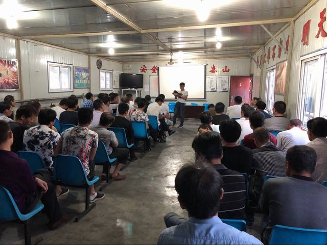 掘进公司北翼项目部加强安全培训筑牢“掘进铁军”道路