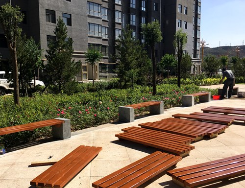 陕煤建设公司：神南华府项目二期景观绿化顺利完成