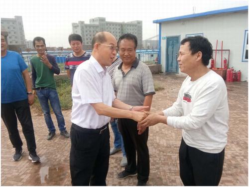 陕煤建设掘进公司：曹家滩项目部喜迎甲方防暑慰问组