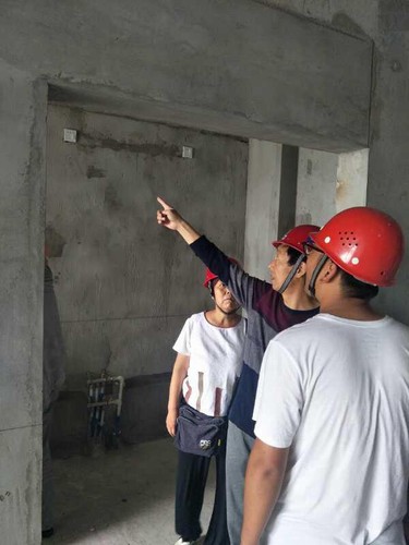 铜煤公司承建的渭南临渭区朝阳大街拆迁安置小区A-9、A-10#楼顺利完成竣工预验收