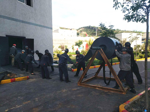 陕煤建设天工公司安装运营项目部高效完成合阳煤矿201皮带更换任务