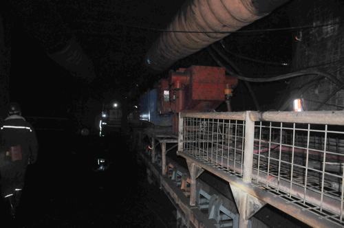 陕煤建设掘进公司: 27米! “掘进铁军”日进尺再创新高