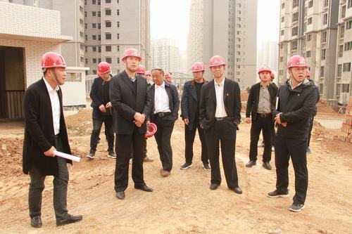 精诚合作 紧密配合 共同推进铜煤1#2#小区建设