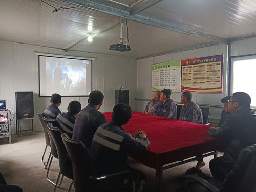 陕煤建设洗选煤运营公司：开展安全警示伴我行活动