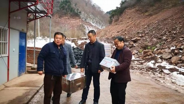 陕煤建设矿建三公司“宝箱”送一线