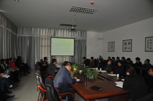 陕煤建设掘进公司：多种形式学习《习近平新时代中国特色社会主义思想三十讲》