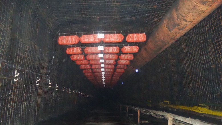 陕煤建设矿建三公司曹家滩项目部单巷掘进月进尺创新纪录