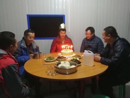 陕煤建设天工公司:别样的生日如冬日暖阳