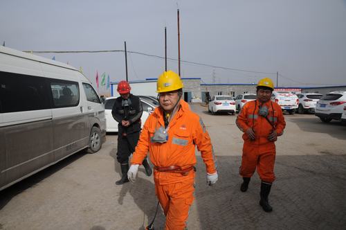 陕煤建设掘进公司：绷紧安全红线 推进“百日安全”