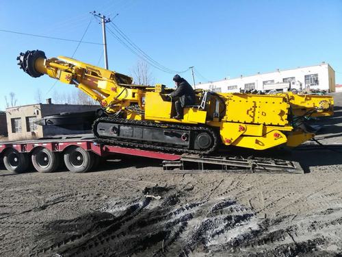 陕煤建设掘进公司：EBZ-200掘进机顺利投入使用