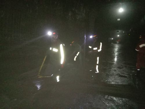 陕煤建设掘进公司：小保当项目部112201辅运顺槽贯通纪实