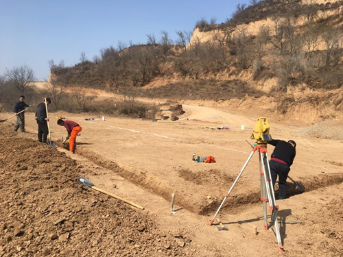 大山深处的建设者