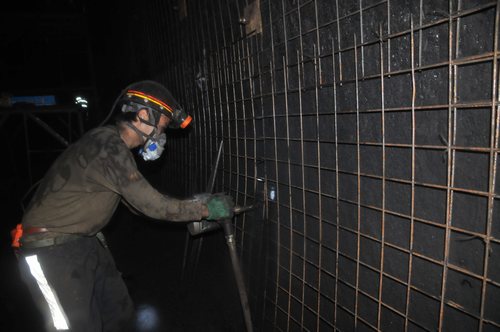 陕煤建设掘进公司：劳动竞赛高潮迭起捷报频传