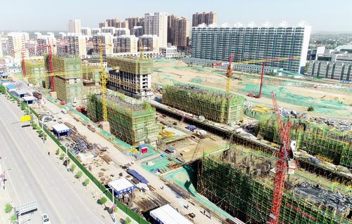 陕煤建设铜煤公司承建的金地华府项目打赢项目建设“关键战役”