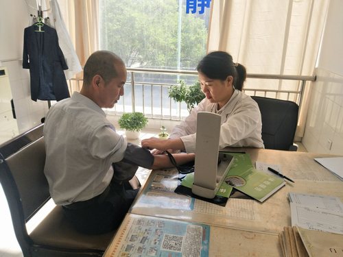 职业病健康体检 掘进公司为职工健康买单