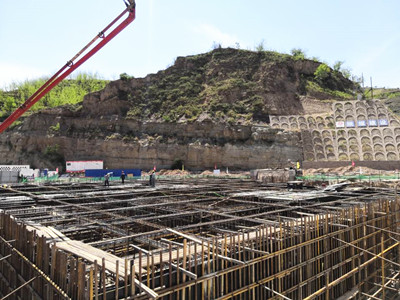 陕煤建设汉中分公司吴堡横沟温泉项目掀起施工大干热潮