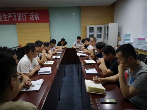 陕煤建设掘进公司：勇夺红柳林矿“涉危”安全整治活动桂冠