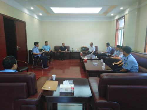 警企融合话发展  保驾护航创平安