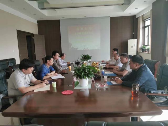 宁兴刚远赴新疆煤炭设计院洽谈合作