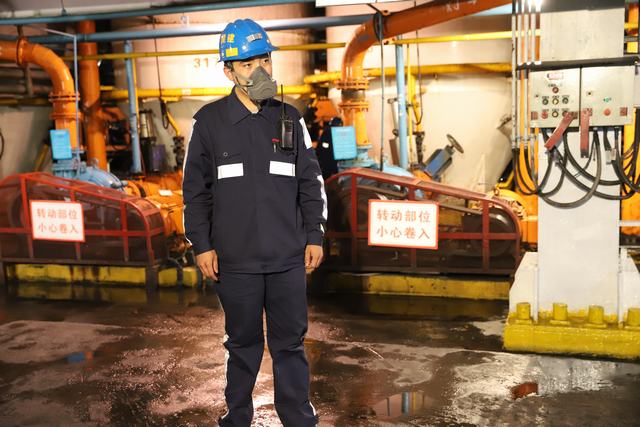 “小班长”李健健