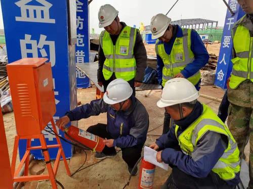 陕煤建设铜煤公司查隐患、保平安、反“三违”专项活动成新热潮