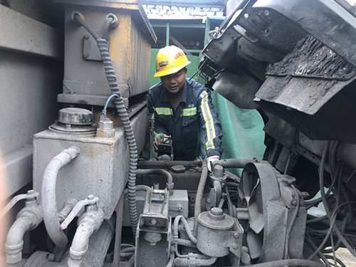 陕煤建机电安装公司：加强车辆运输管理确保冬季安全施工