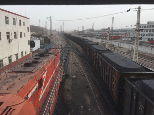 陕煤建设洗选煤运营公司柠条塔运营项目部:单日煤炭发运量创历史新高