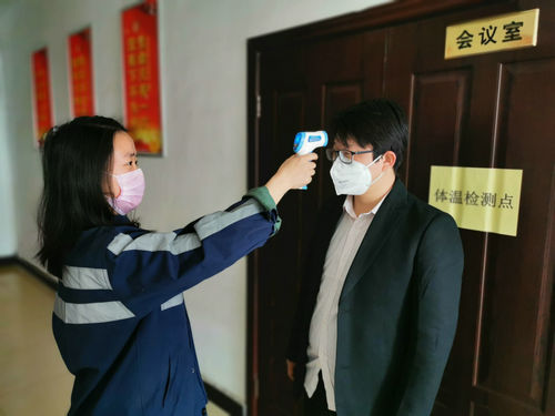 “疫”不容辞的最美“逆行者”