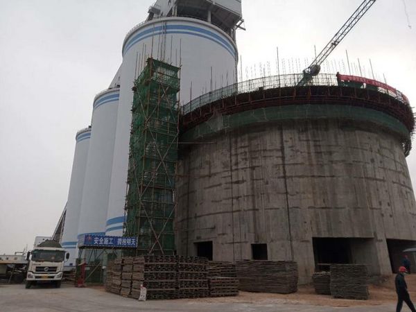 天工公司榆林曹家滩矿井原煤仓扩建工程滑模施工正式启动