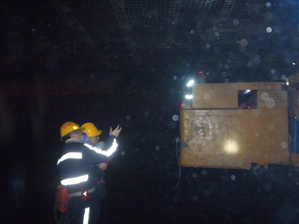 陕煤建设掘进公司:红柳林项目部转变作风掘进铁军建设树标杆