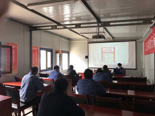 陕煤建设韩城分公司安装三项目部“寓”“教”结合凝聚生产发展力量