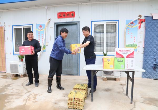 陕煤建设矿建二公司:将清凉送到一线职工的心坎上