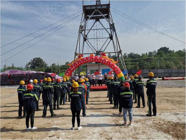 陕煤建设机电安装公司:彬长小庄矿白家宫进风立井管路安装工程正式开工