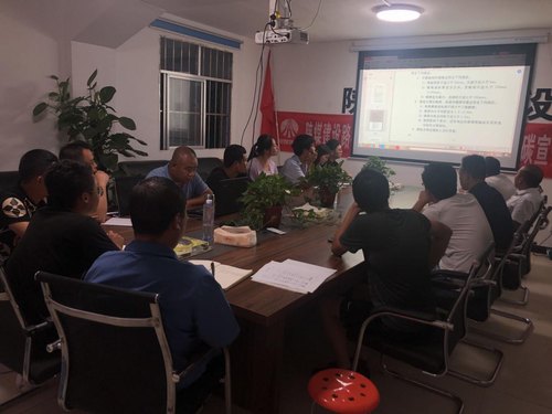 路桥分公司基层项目部：紧抓闲暇不放松，人人学习充电忙