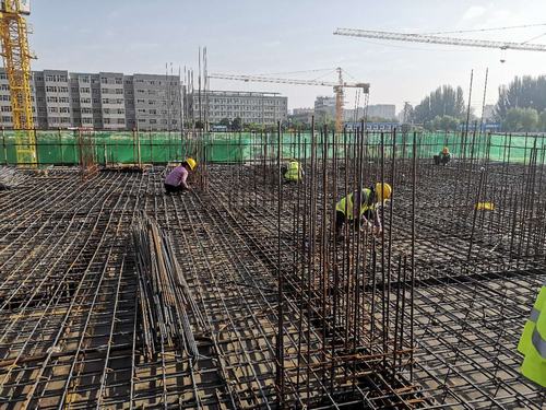 陕煤建设铜煤公司第一项目部多措并举促生产，日夜兼程筑精品