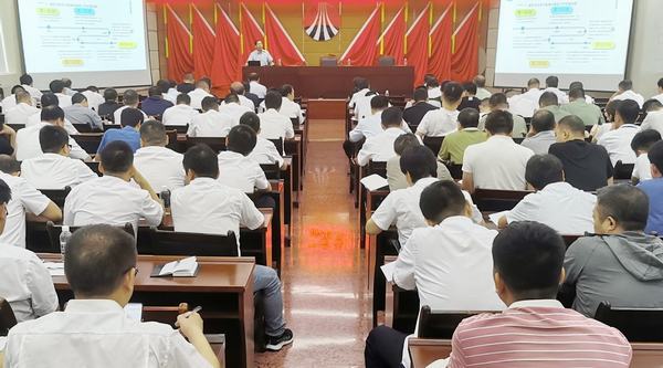 煤矿安全生产标准化管理体系“开讲啦”