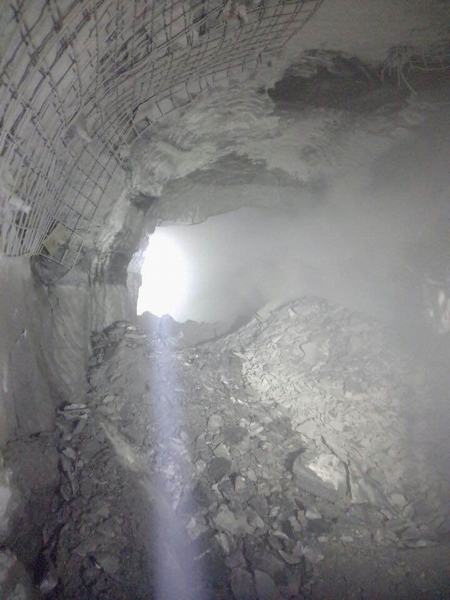 陕煤建设矿建二公司冶坪项目部一采区外水仓顺利贯通