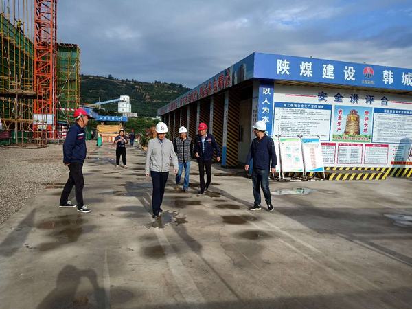 杨让顺深入大佛寺矿新增生产生活设施项目工程检查指导工作