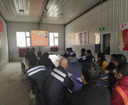 陕煤建设洗选煤运营公司安装第五项目部：让悲剧不再重演 警示教育记心间