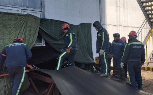陕煤建设机电安装公司战严寒保生产