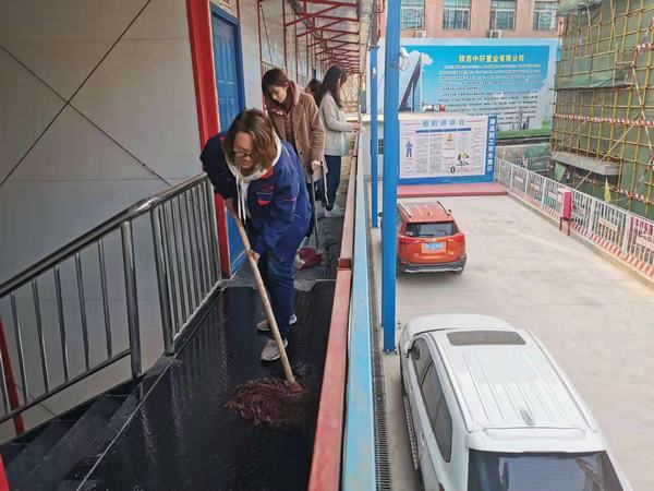 陕煤建设韩城分公司土建二项目部：巾帼展风采，喜迎“三八”节