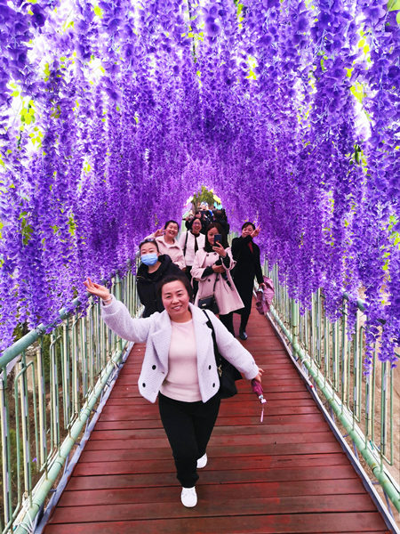 陕煤建设矿建三公司开展迎“三八妇女节”系列活动