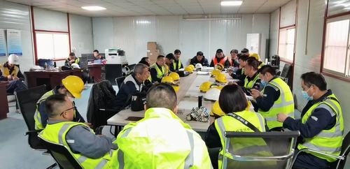 陕煤建设铜煤公司第十六项目部敲响施工冲刺的“战鼓”