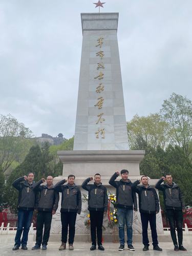 陕煤建设铜煤公司第十六项目部党支部开展“解读红色记忆,汲取红色力量,勇担时代使命”主题党日活动